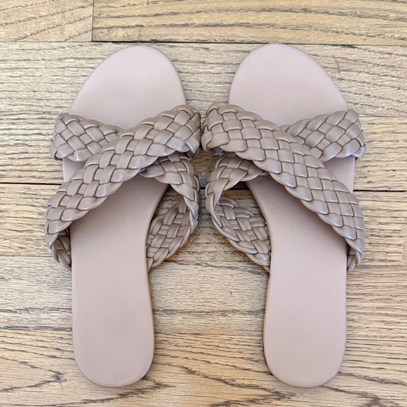 Amazon Shoes - ✨ Braided Tan Slip-On Sandals — Women’s EU 40 (Fits ~US 9) ✨